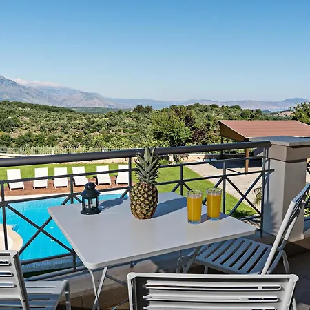 Lejlighed With 2 Bedrooms In Kaloniktis-rethymno, With Pool Access And